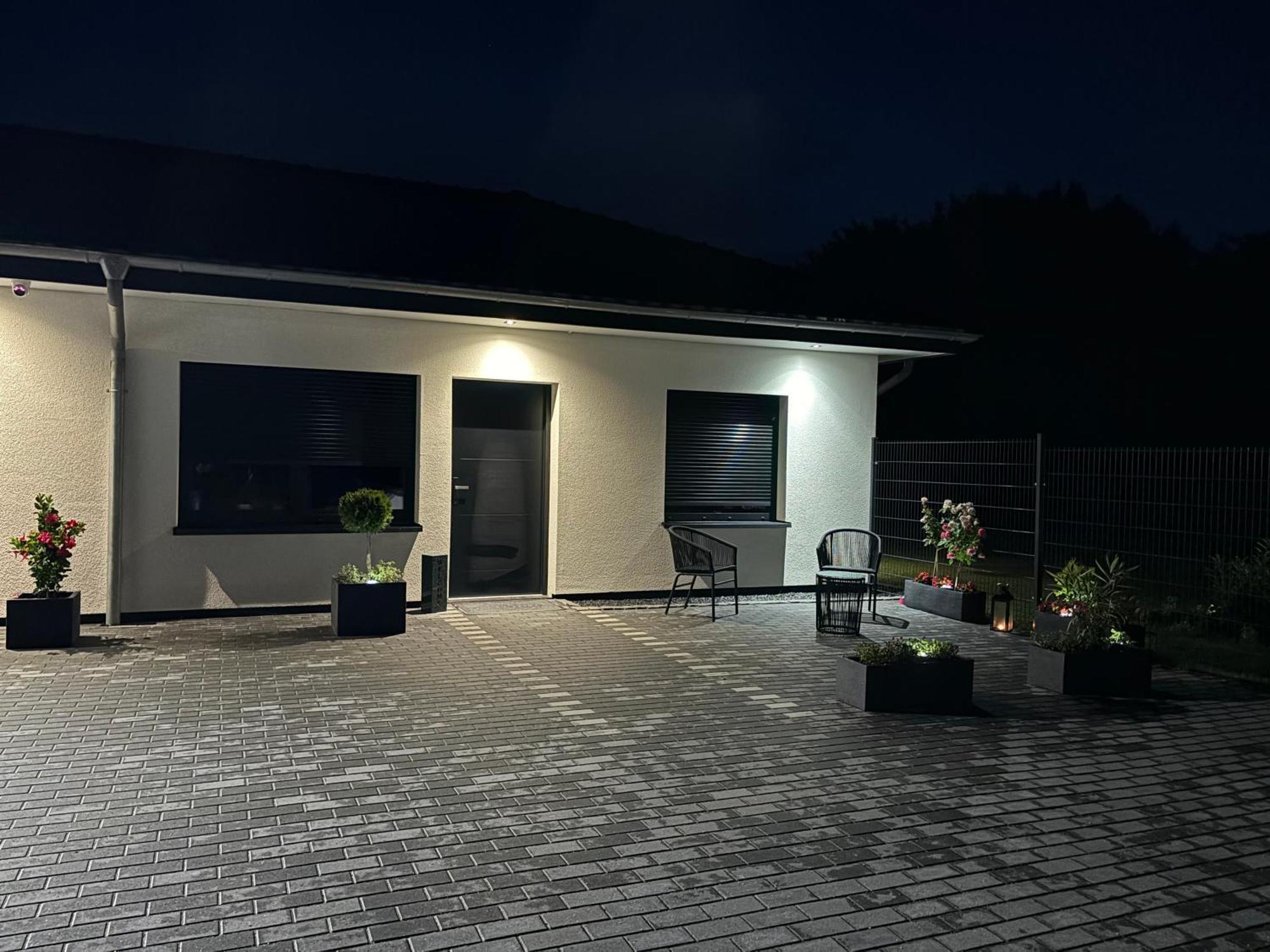 A7 Apartment 1 Datgen Exterior foto